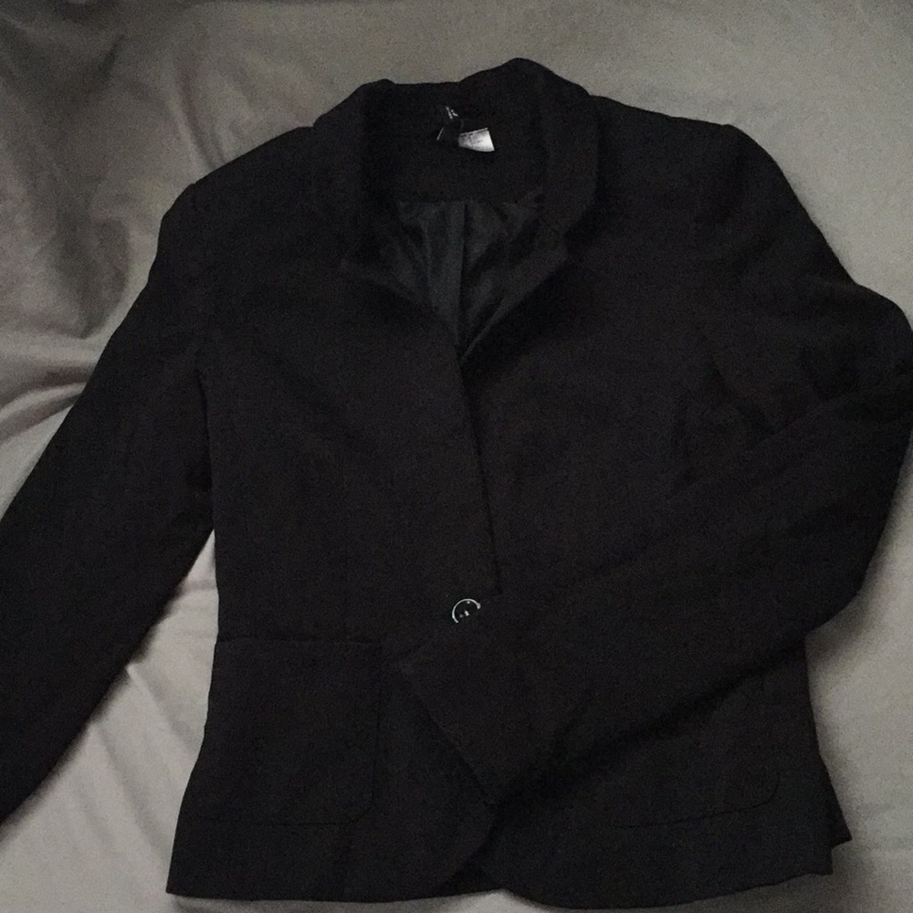 Black blazer with collar